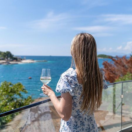 Manta Hotel Ксамил Екстериор снимка