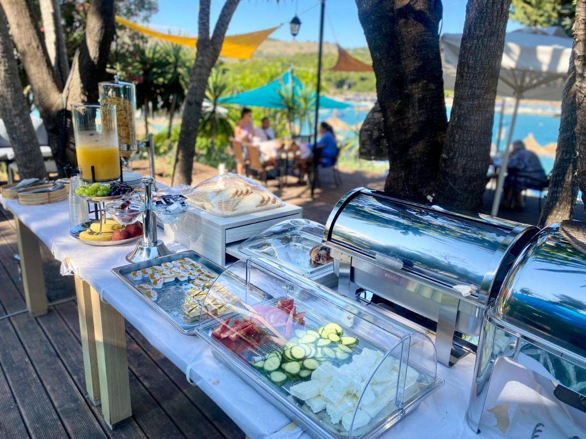 Manta Hotel Ксамил Екстериор снимка