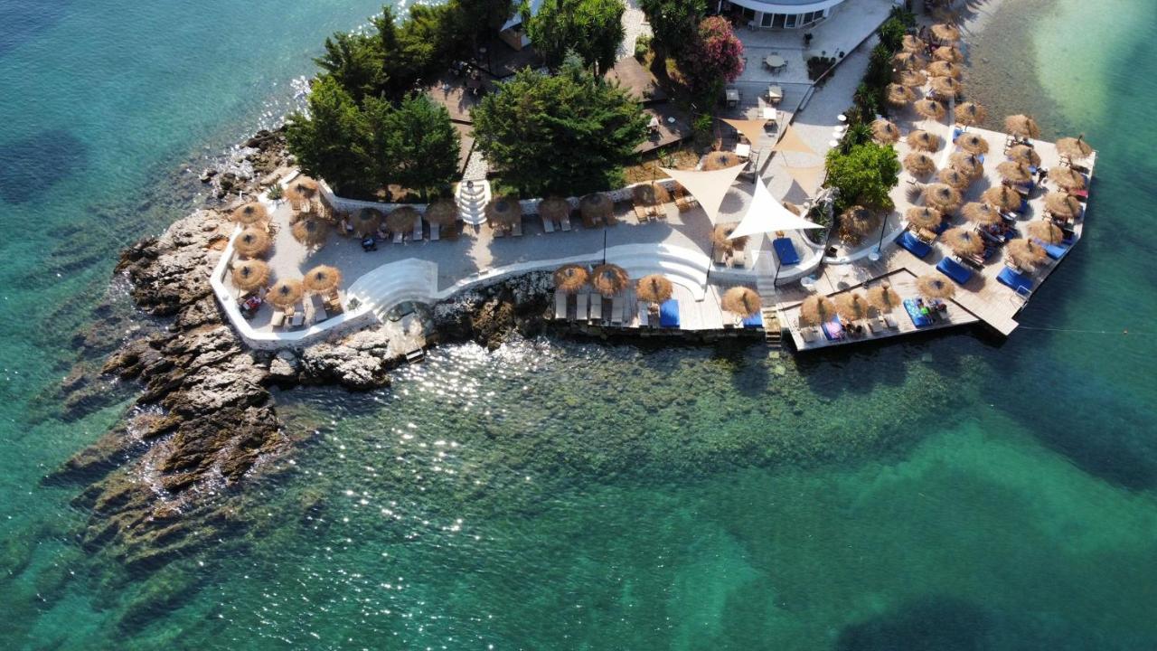 Manta Hotel Ксамил Екстериор снимка