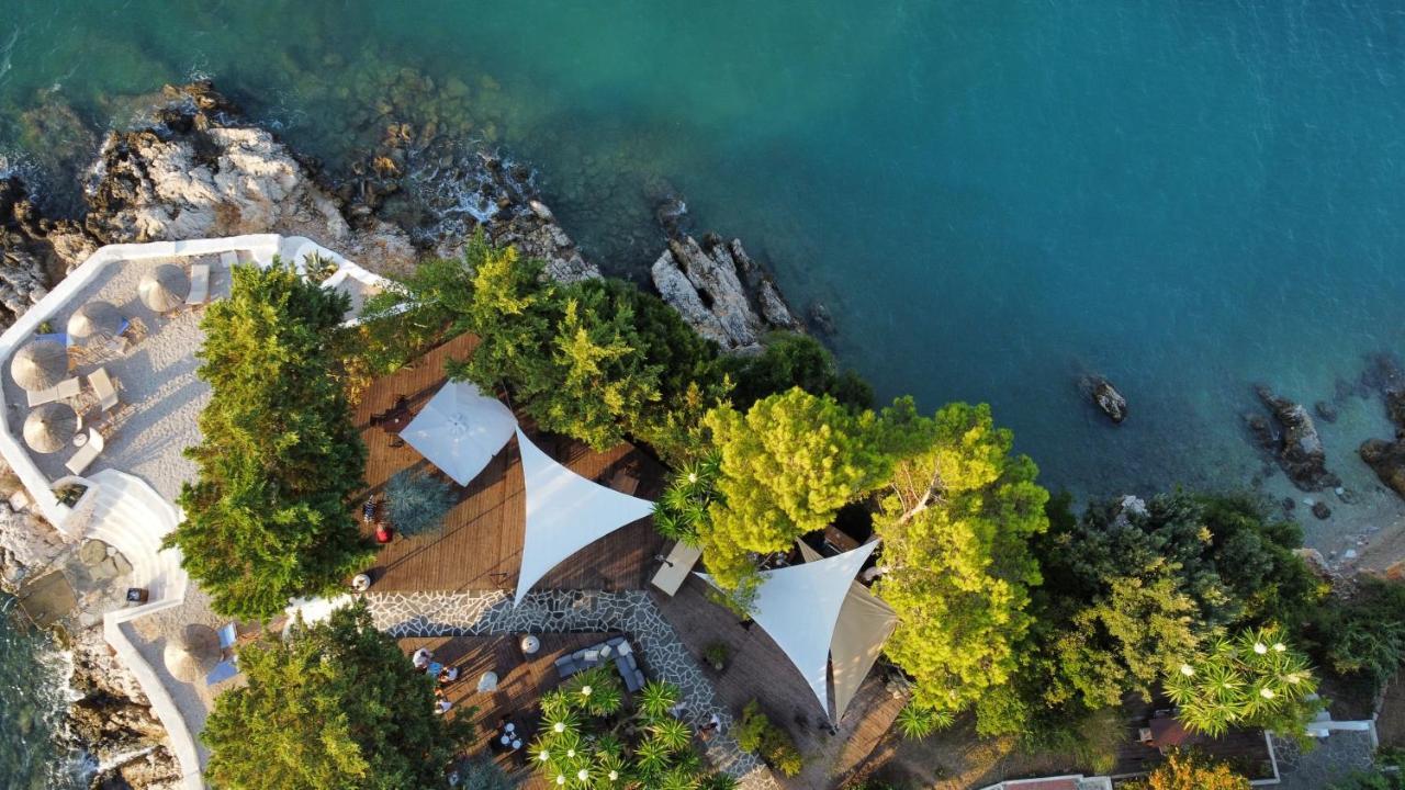 Manta Hotel Ксамил Екстериор снимка